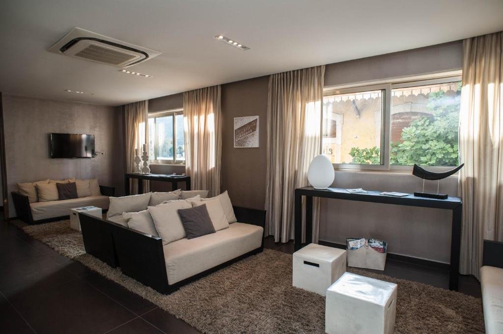 Foto 14 Ferro Hotel Modica, 13