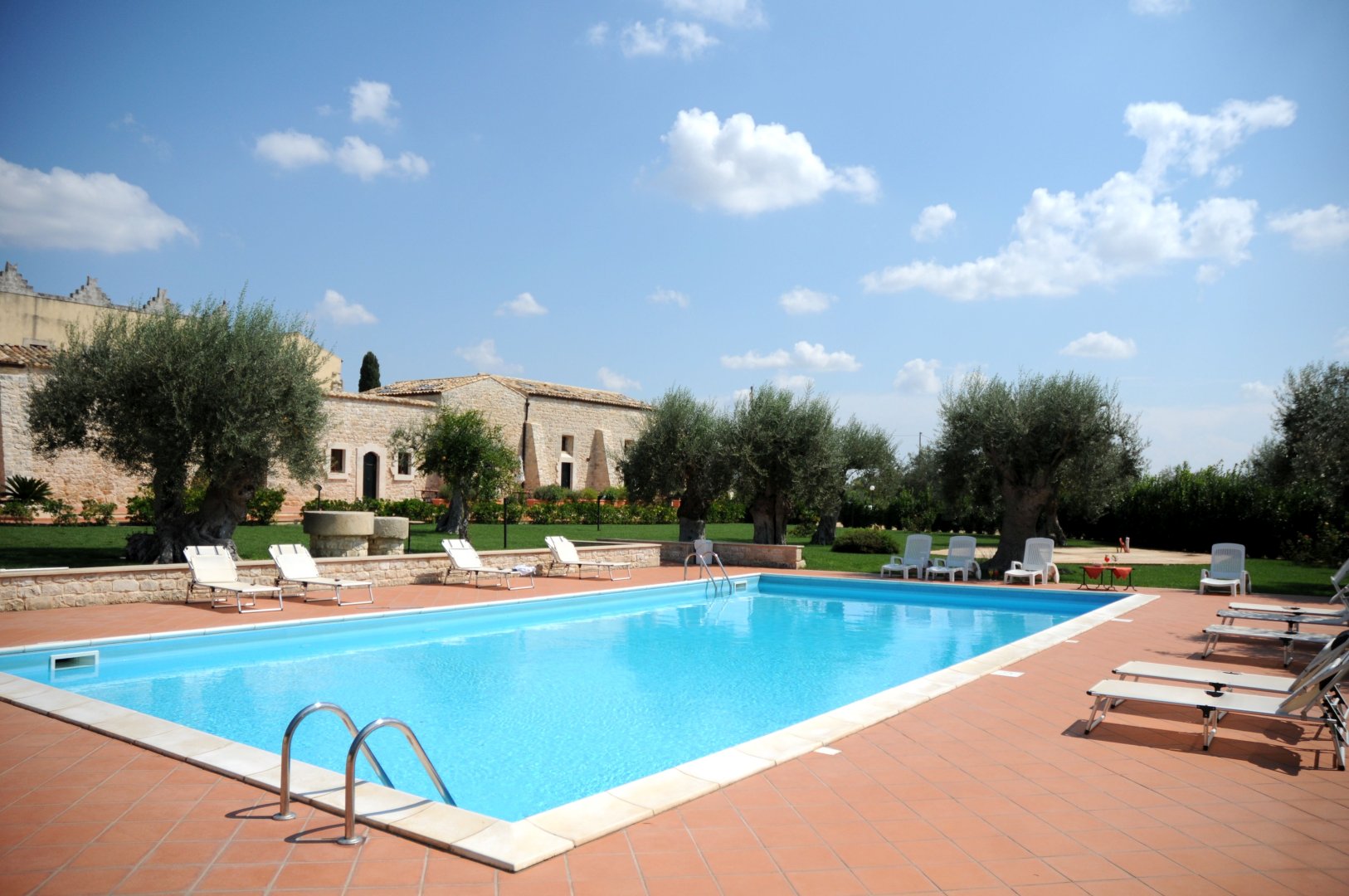 Foto 2 Torre Don Virgilio Country Hotel Modica, 01