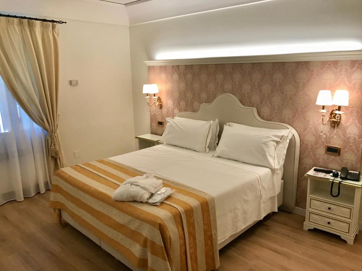 Foto 15 Hotel Villa Condulmer Mogliano Veneto, 14