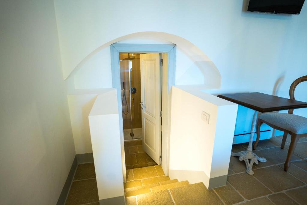 Foto 5 Borgo Cozzana Monopoli, 04