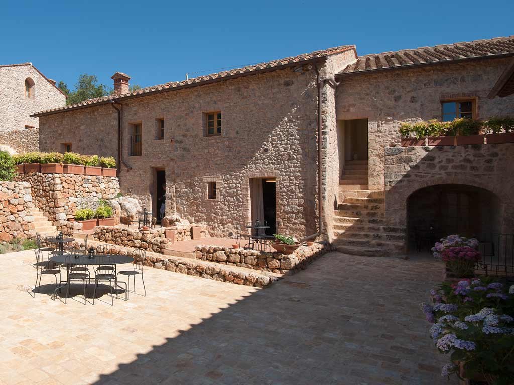 Foto 3 Relais La Costa Dimora Storica Monteriggioni, 02