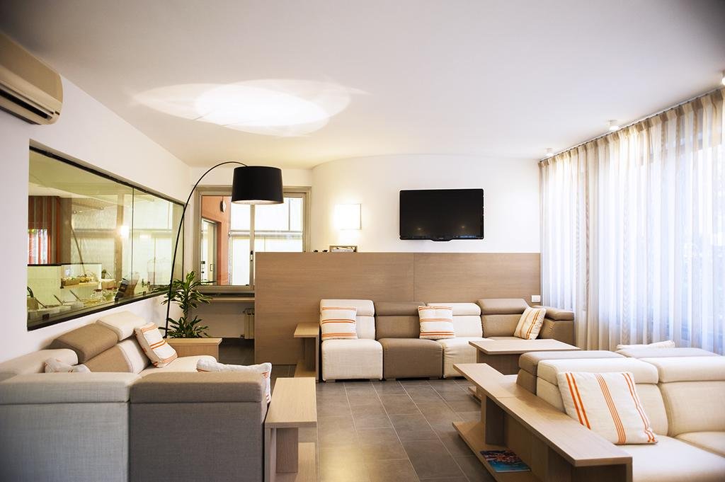 Foto 6 Hotel Palme Monterosso al Mare, 05