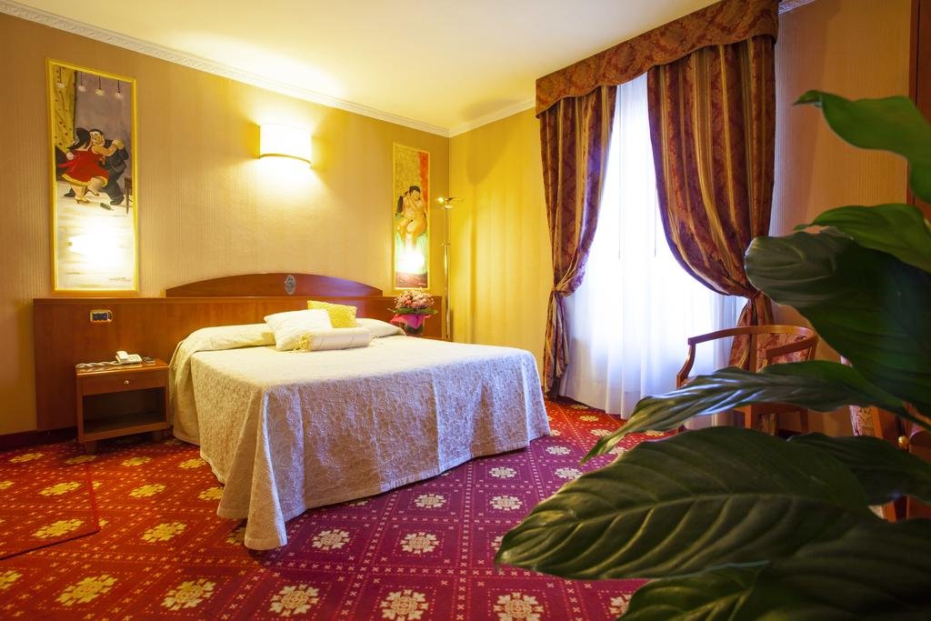 Foto 5 Hotel Puccini Montecatini Terme, 04