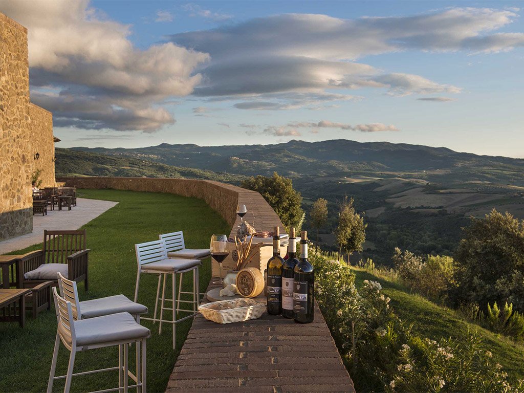 Foto 4 Castello di Velona Resort - Thermal SPA & Winery Montalcino, 03