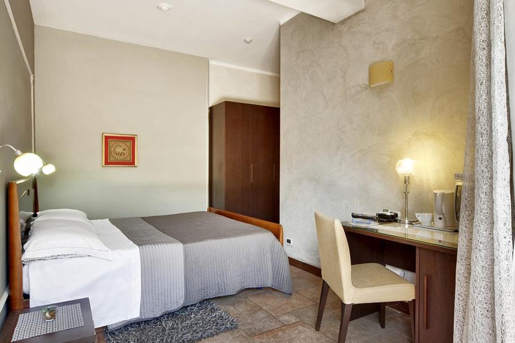 Foto 8 Casale Romano Resort Hotel Motta Camastra, 07