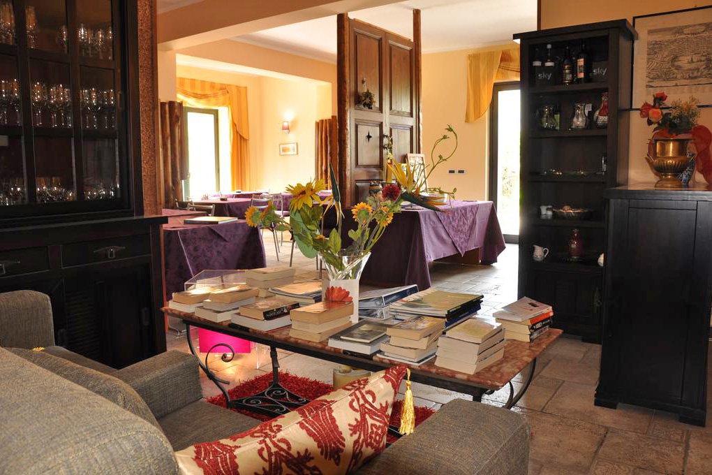 Foto 13 Casale Romano Resort Hotel Motta Camastra, 12