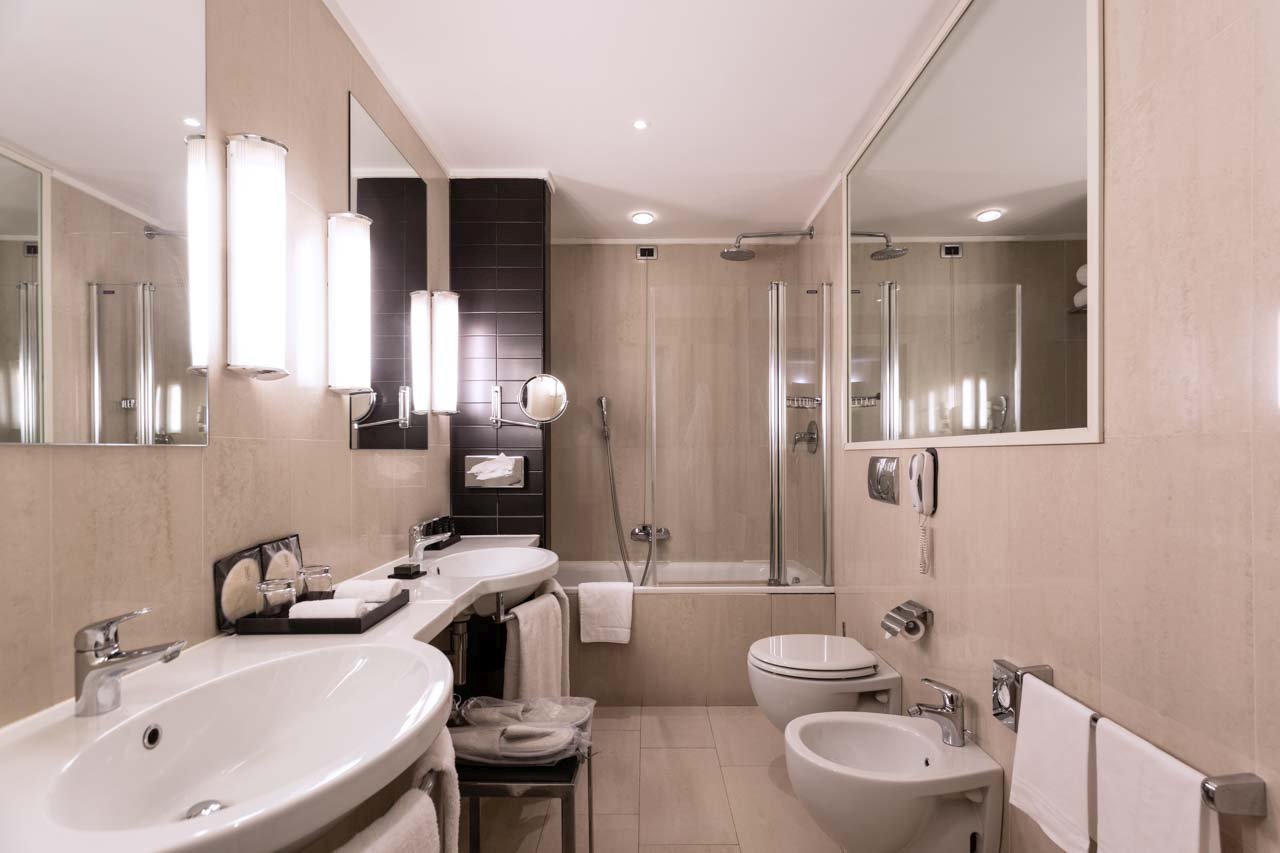 Foto 16 Palazzo Caracciolo Naples Napoli Stazione Centrale, 15