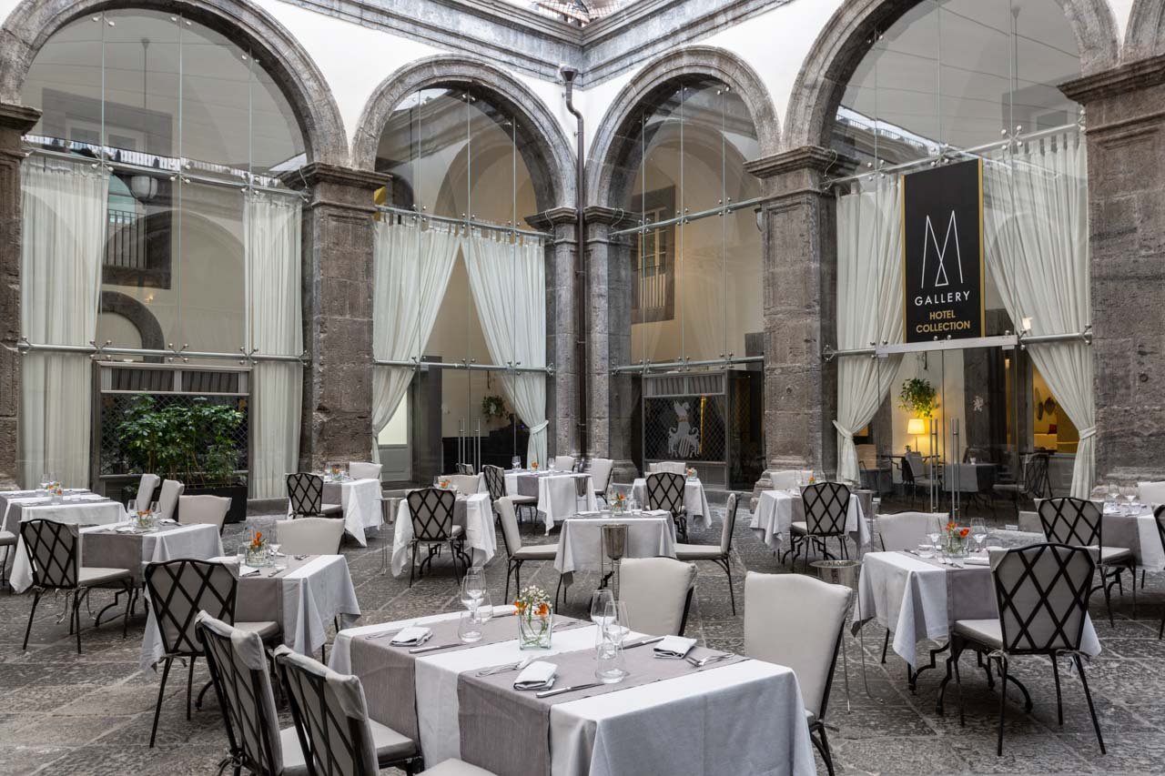 Foto 25 Palazzo Caracciolo Naples Napoli Stazione Centrale, 24