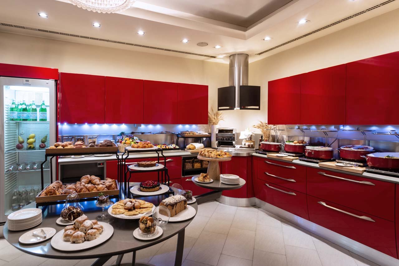 Foto 30 Palazzo Caracciolo Naples Napoli Stazione Centrale, 29