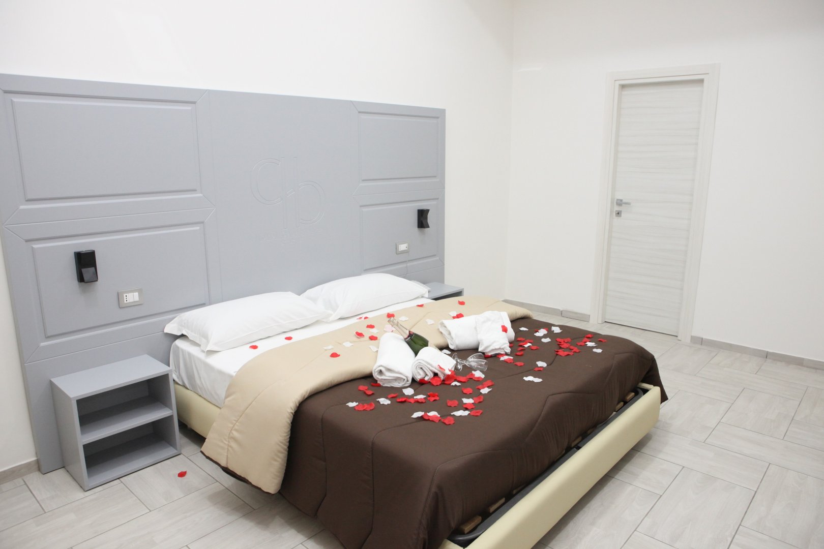 Foto 6 Hotel Casablanca Napoli Stazione Centrale, 05