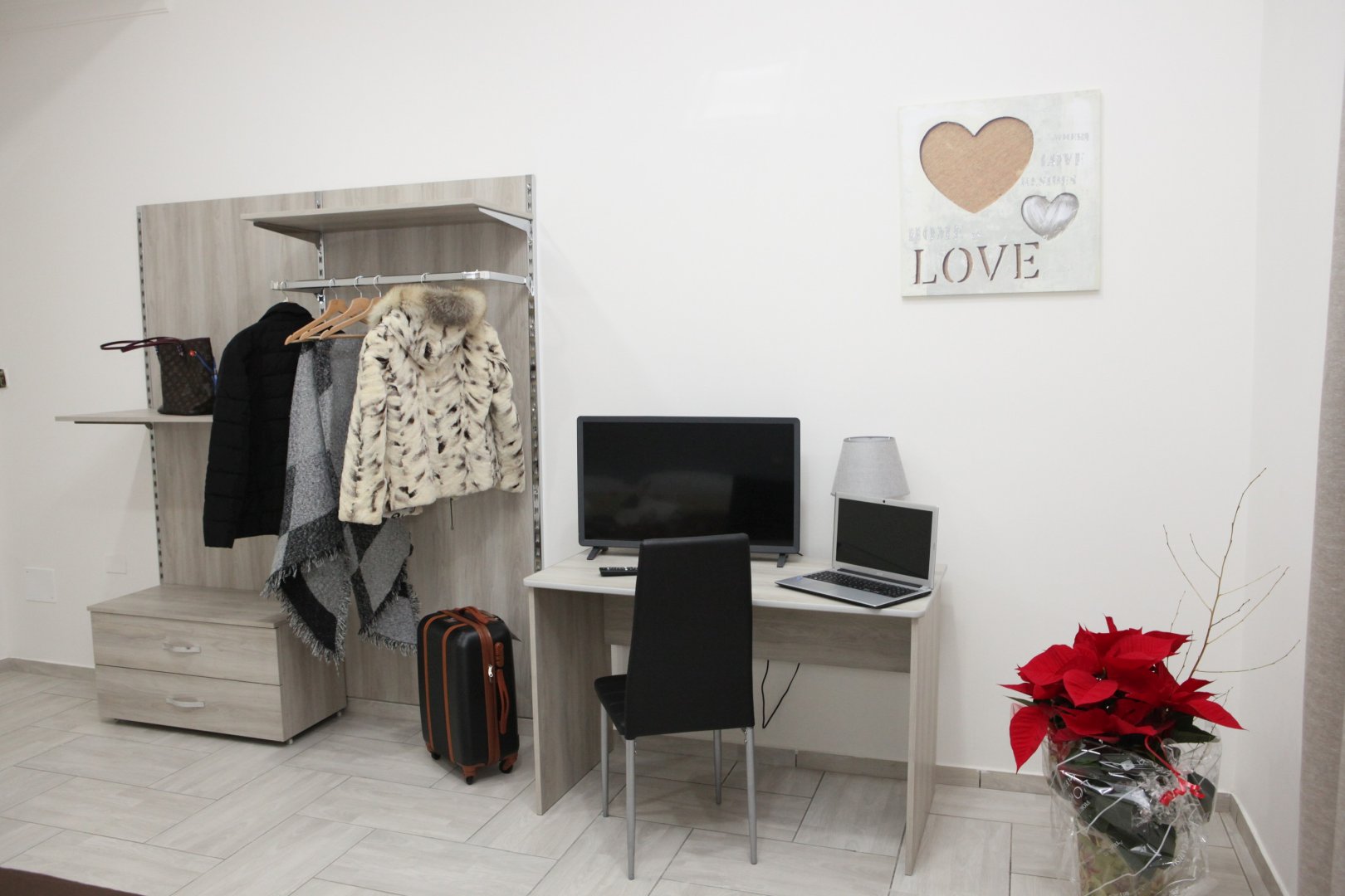 Foto 11 Hotel Casablanca Napoli Stazione Centrale, 10