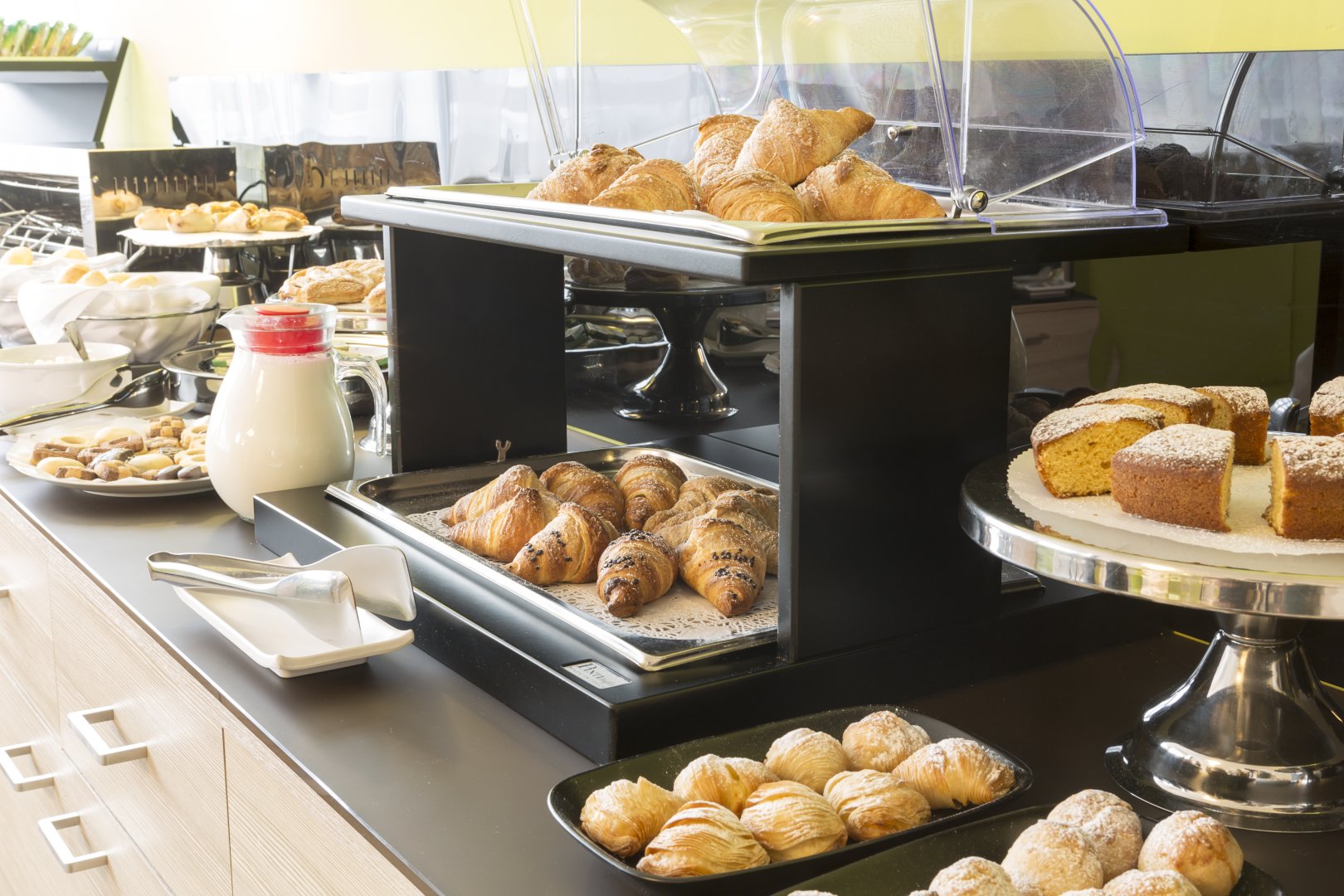 Foto 7 Hotel Cristina Fuorigrotta, 06