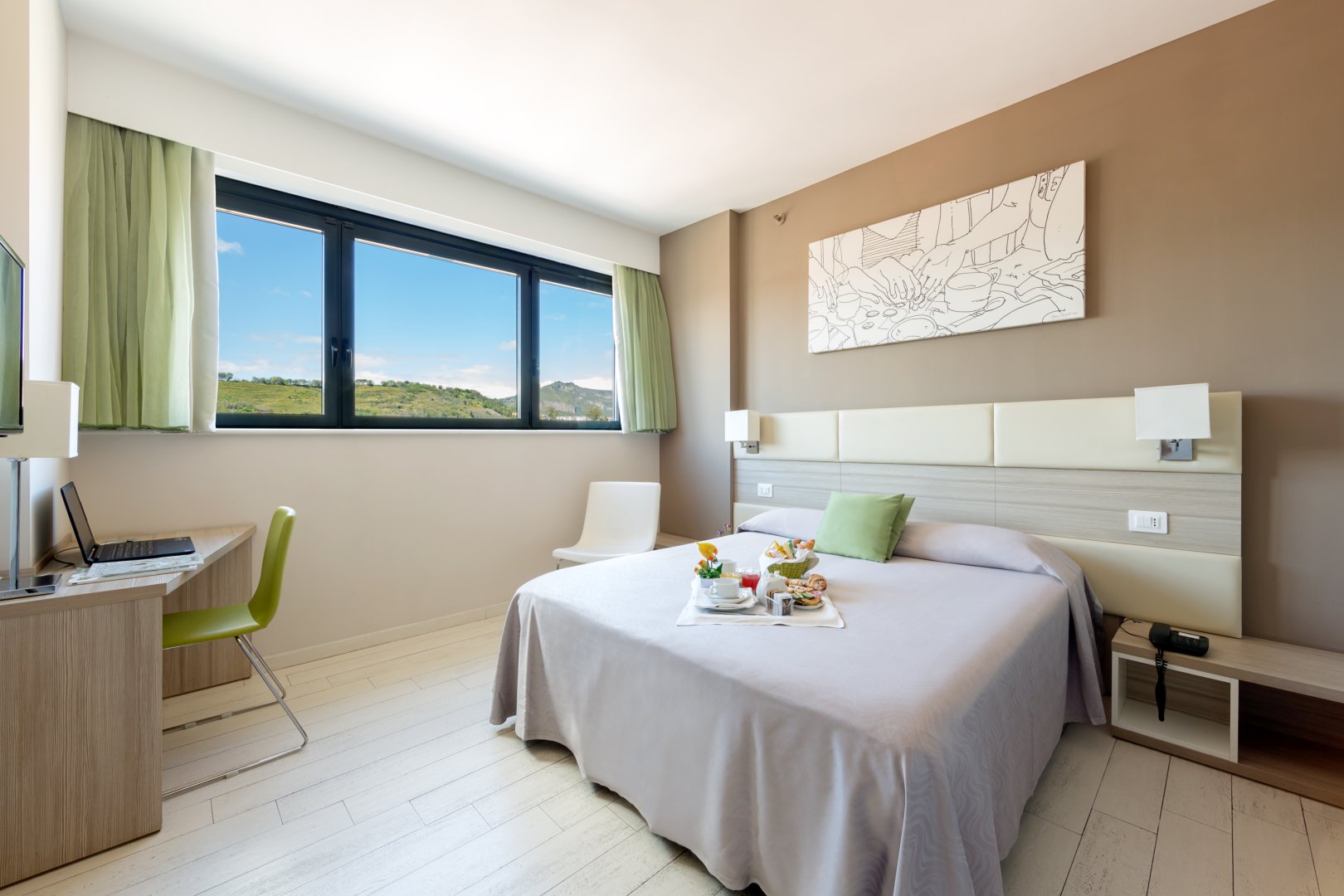 Foto 11 Hotel Cristina Fuorigrotta, 10