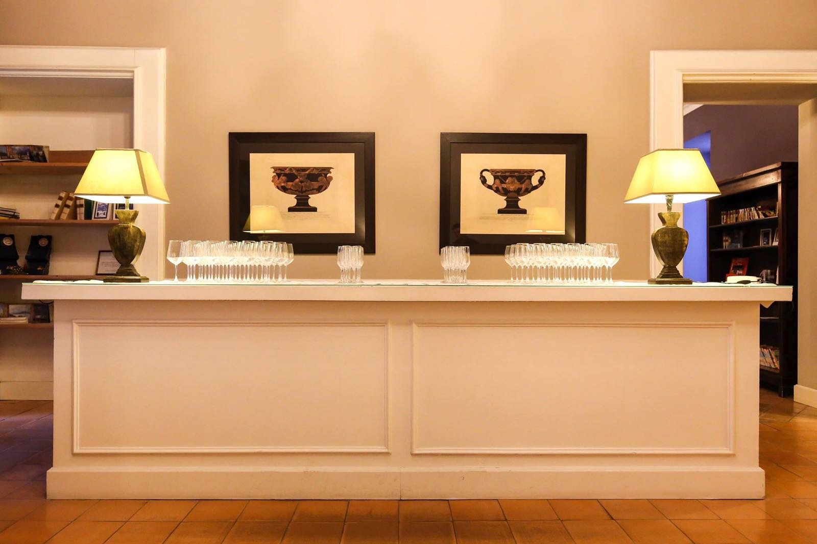 Foto 6 Decumani Hotel de Charme Napoli Centro Storico, 05