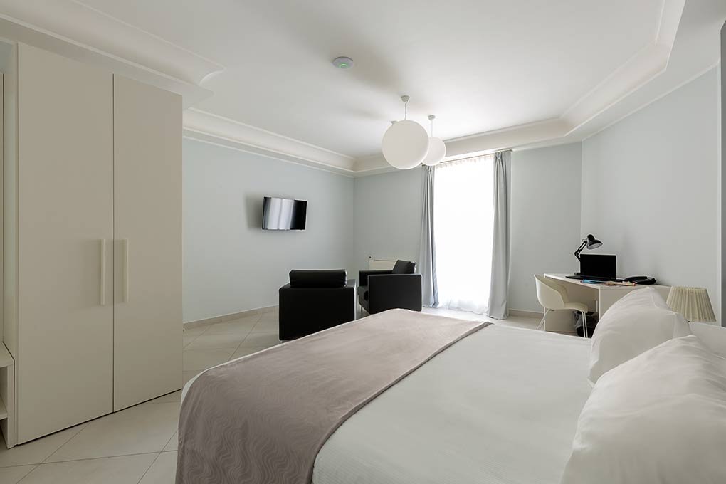 Foto 12 Dioniso's Apartments Porto di Napoli, 11