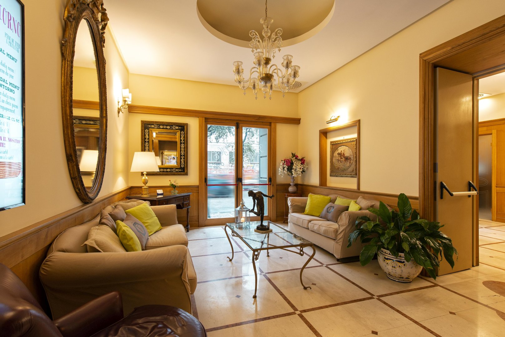 Napoli Stazione Centrale, 02