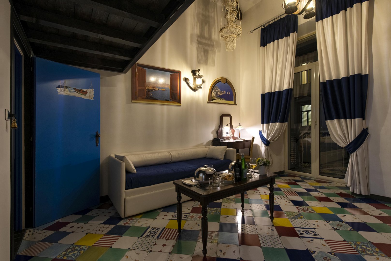 Napoli Stazione Centrale, 17