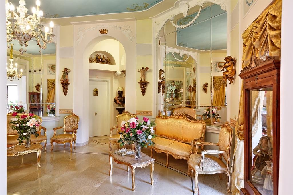 Foto 5 Art Resort Galleria Umberto Plebiscito, 04