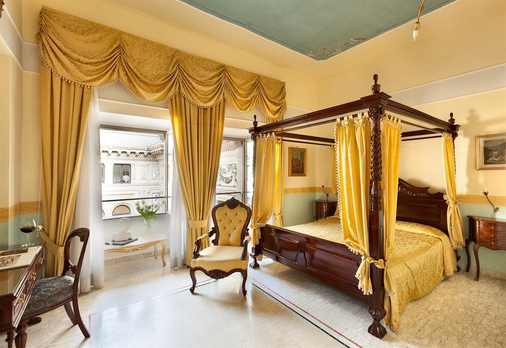 Foto 7 Art Resort Galleria Umberto Plebiscito, 06