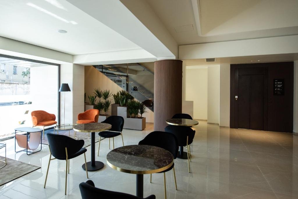 Foto 13 Gold Tower Lifestyle Hotel Napoli Stazione Centrale, 12