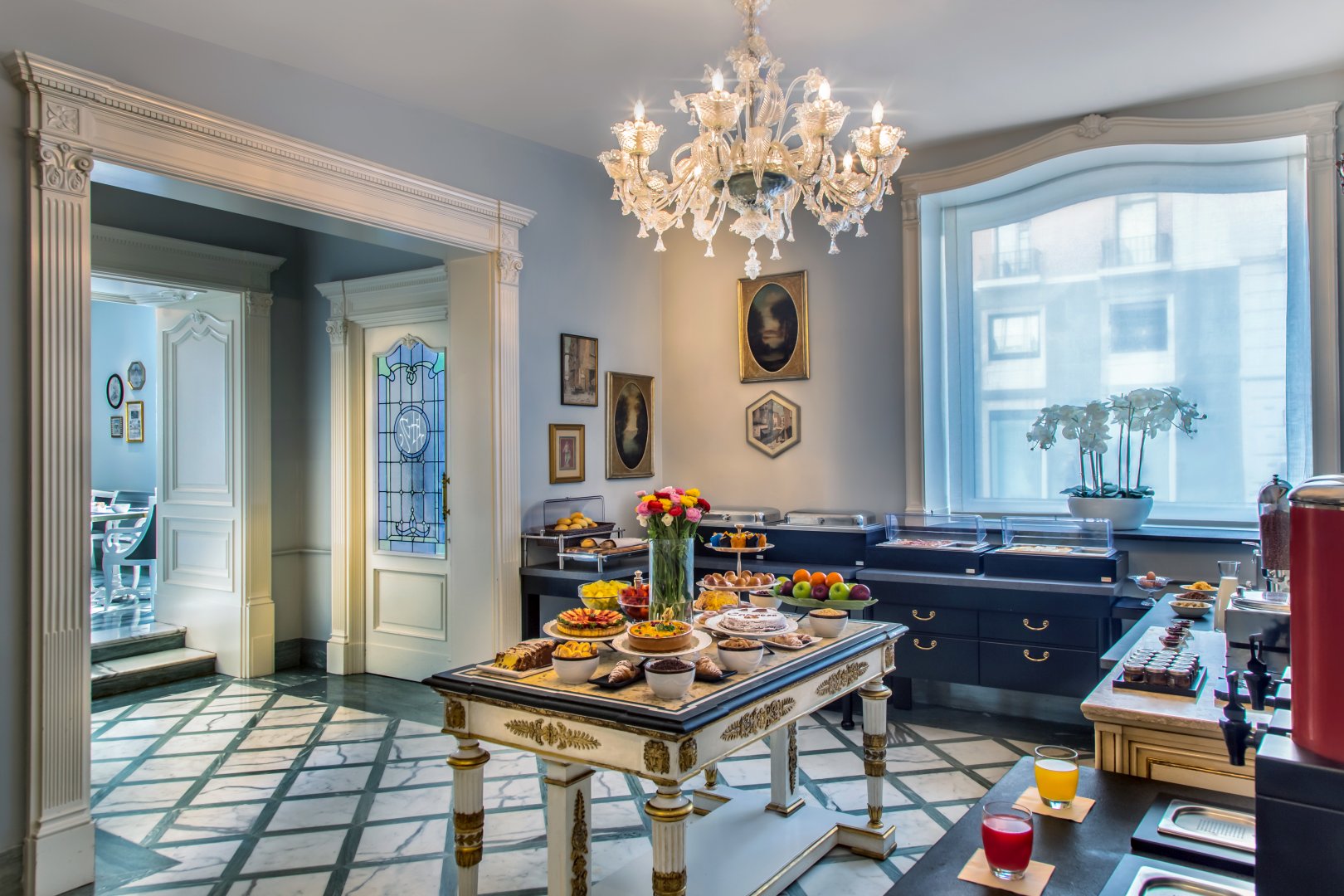 Foto 10 Grand Hotel Santa Lucia Lungomare Caracciolo, 09