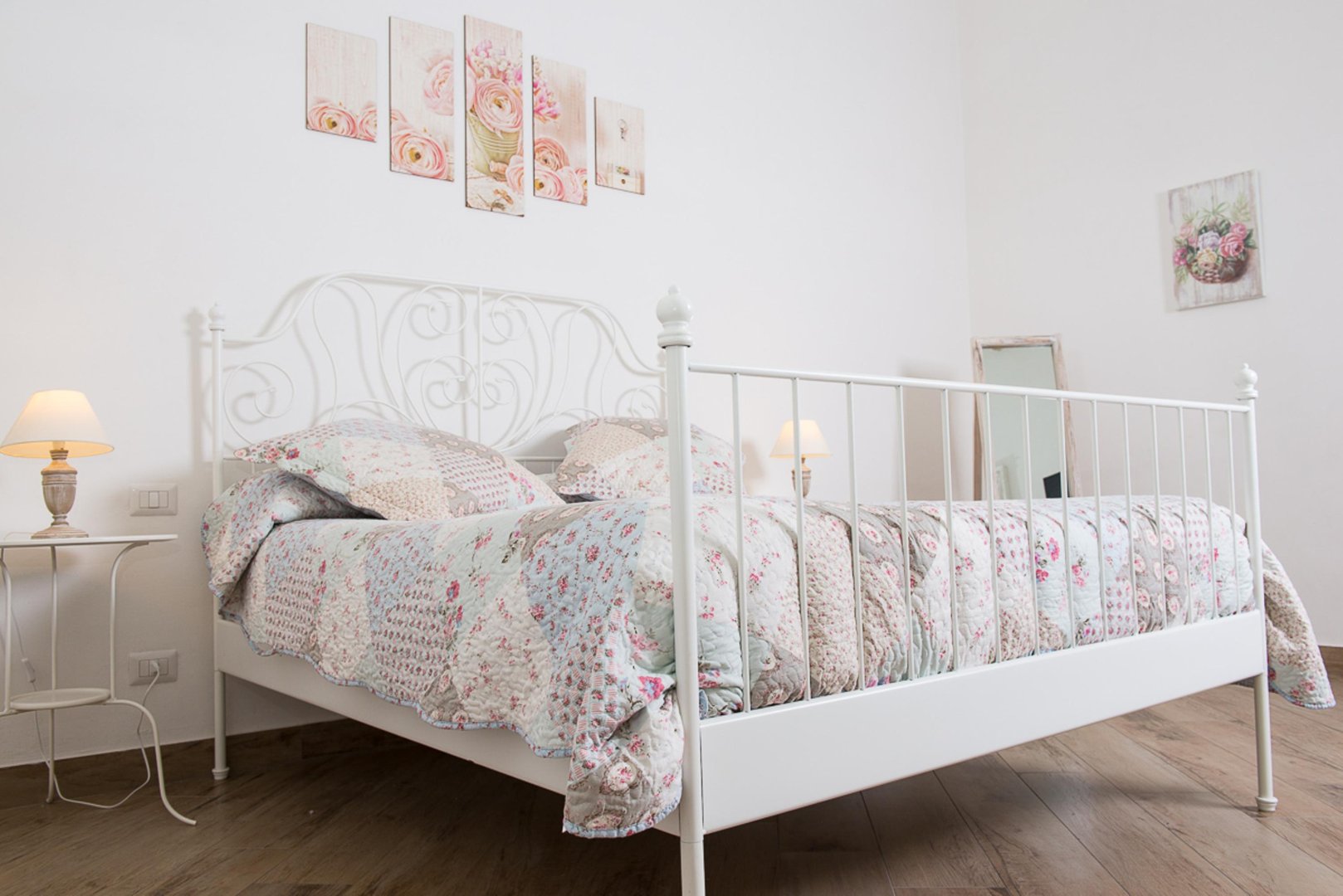 Foto 10 Maison La Mitra Napoli Stazione Centrale, 09