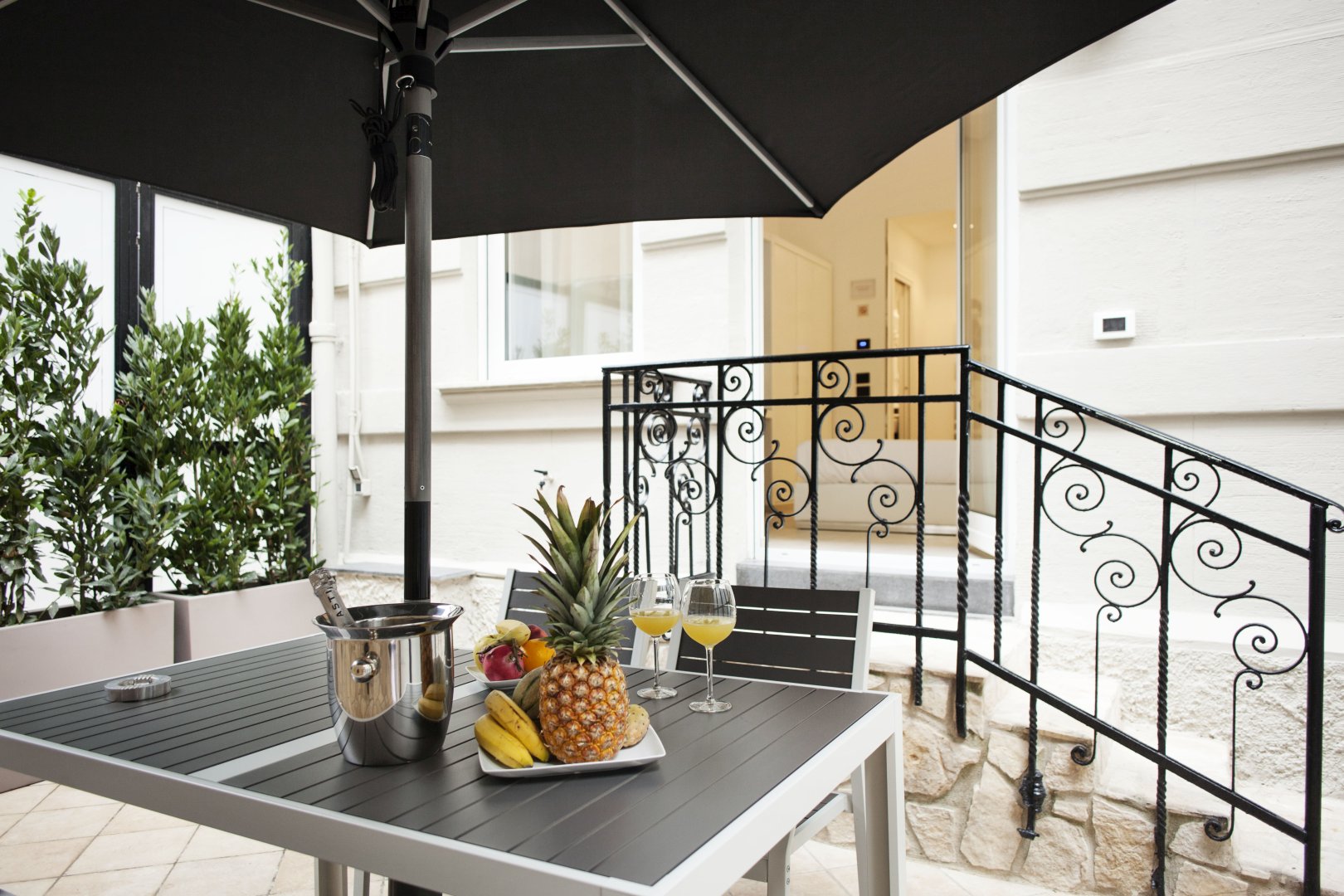 Foto 2 LHP Suite Parco Margherita Chiaia, 01