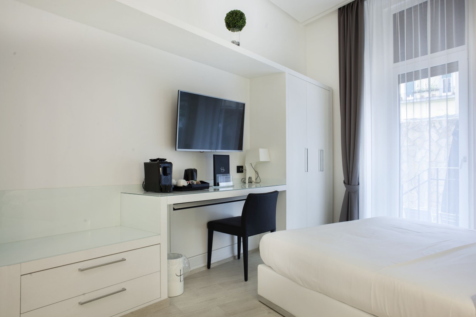 Foto 6 LHP Suite Parco Margherita Chiaia, 05