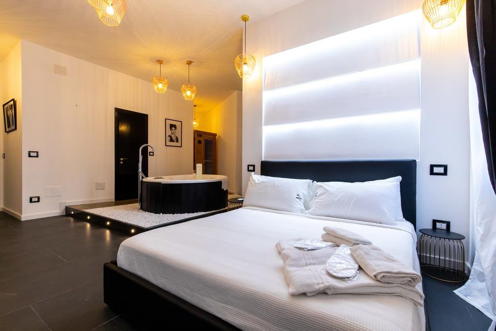 Foto 2 Muni Boutique Flat Napoli Centro Storico, 01