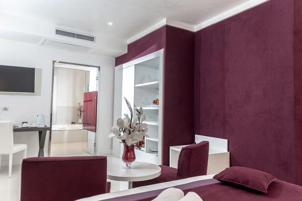 Foto 20 Hotel San Pietro Napoli Centro Storico, 19