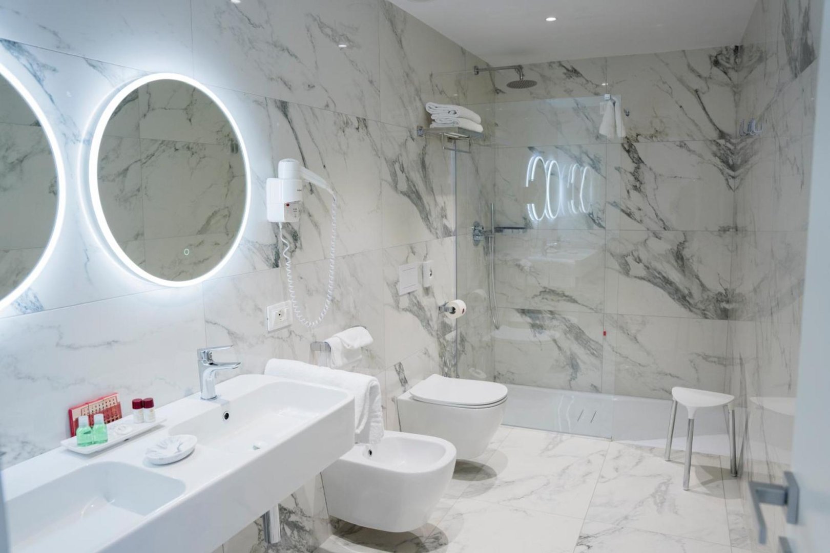 Foto 3 Soul Art Hotel Napoli Centro Storico, 02