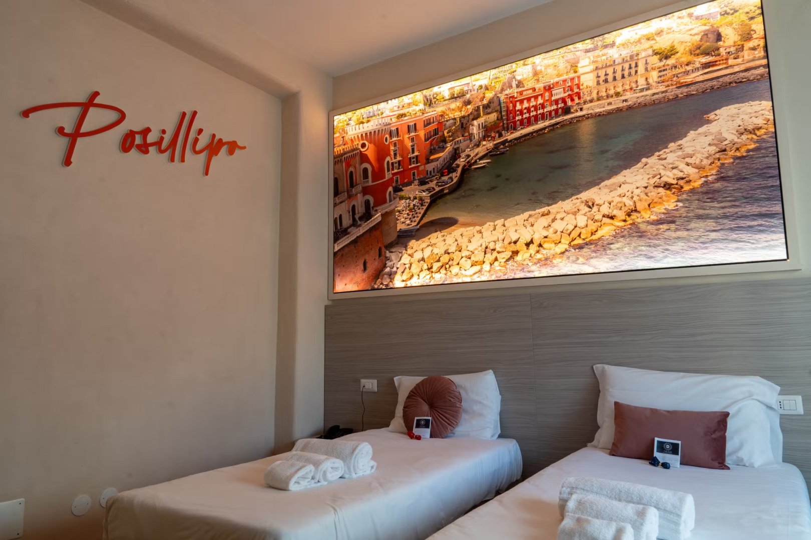 Foto 11 The Sun Boutique Hotel Napoli Centro Storico, 10