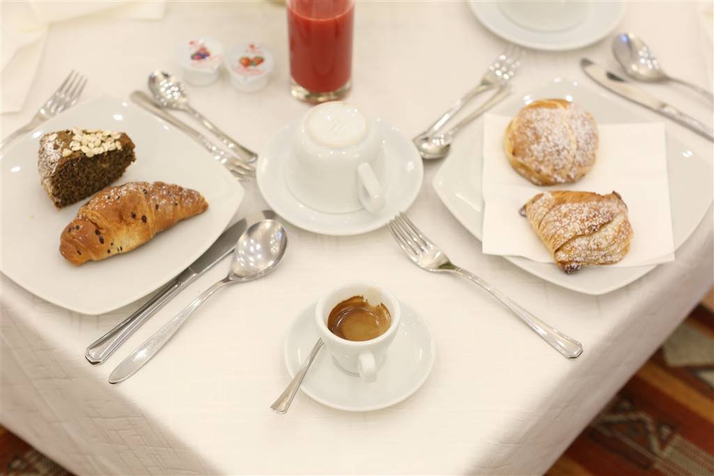 Foto 6 Hotel Vergilius Billia Napoli Stazione Centrale, 05