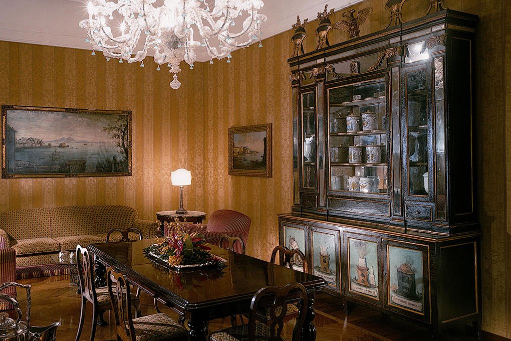 Foto 11 Grand Hotel Vesuvio Lungomare Caracciolo, 10