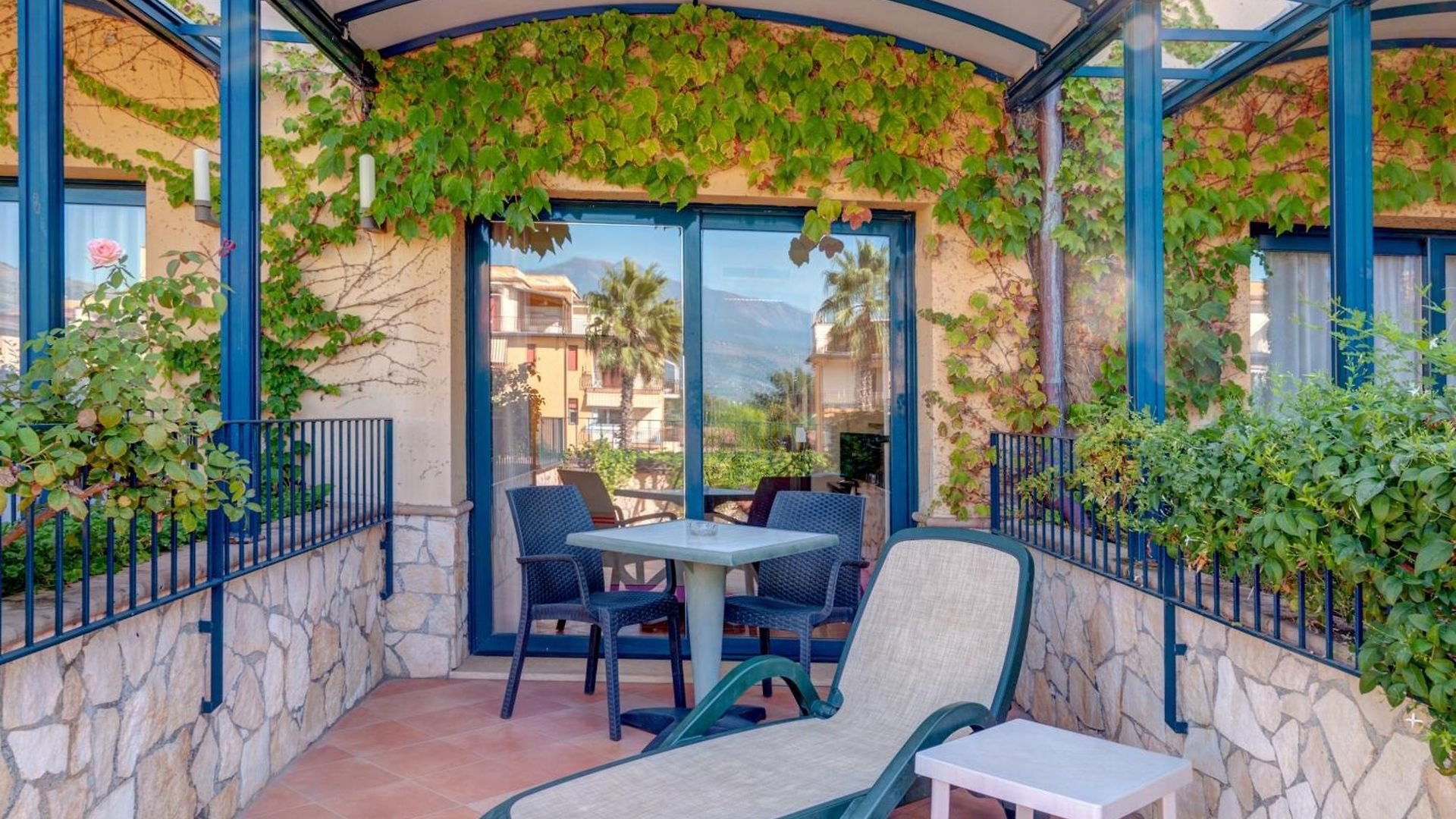 Foto 11 Caesar Palace Hotel Giardini Naxos, 10