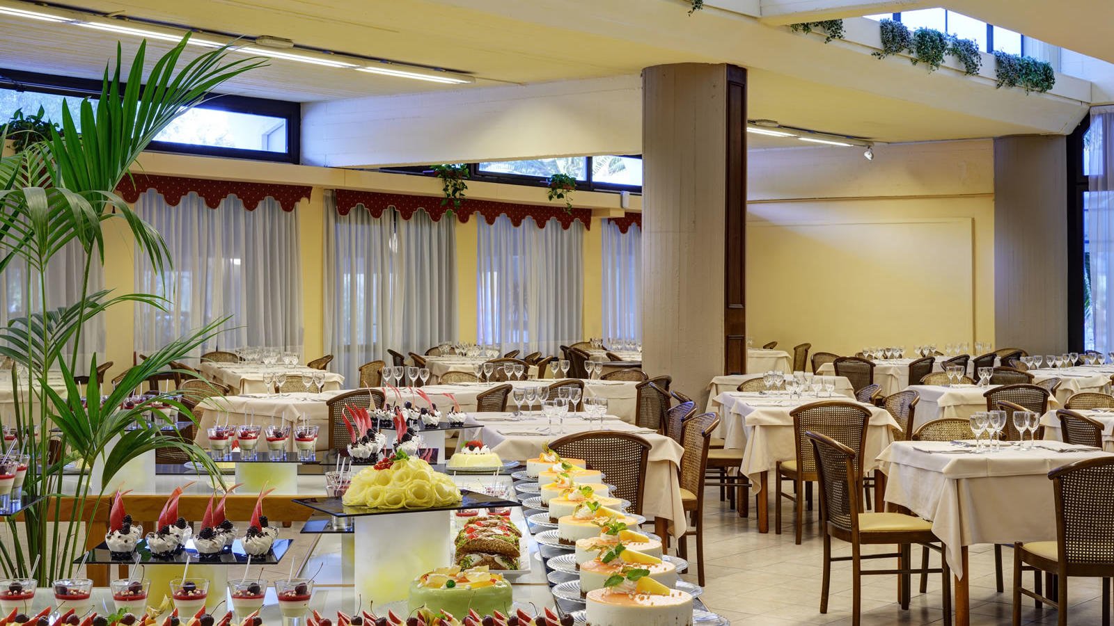 Foto 18 Unahotels Naxos Beach Giardini Naxos, 17