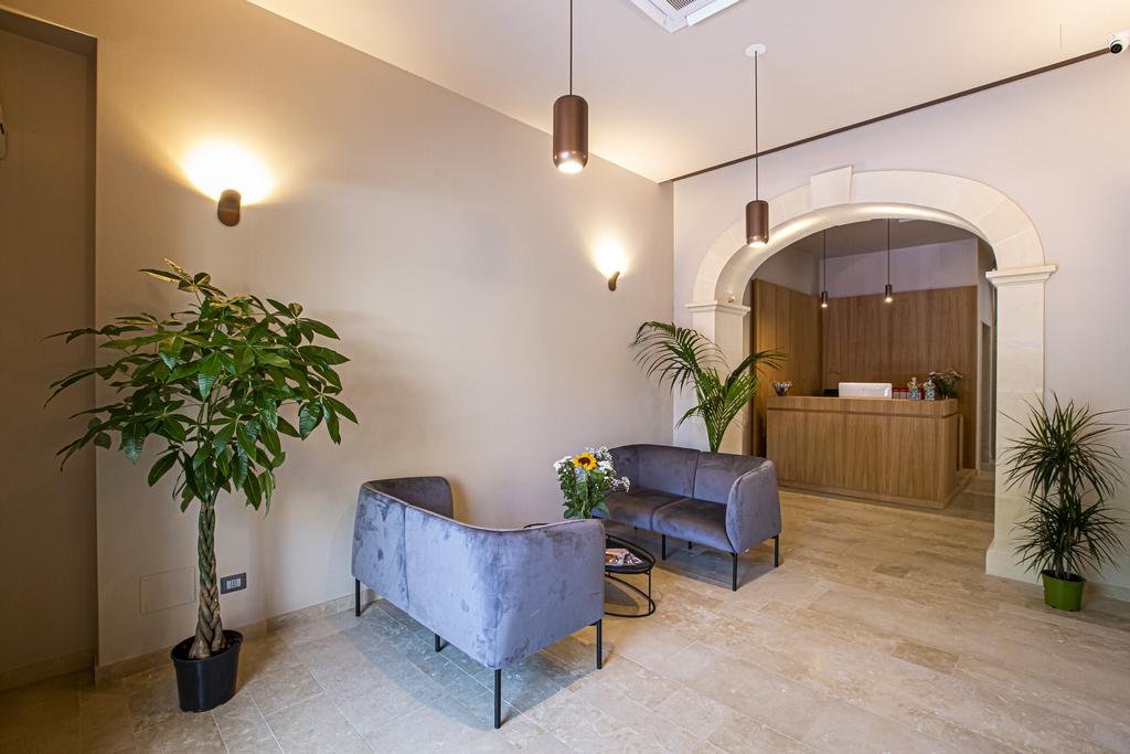 Foto 5 Hotel Simon Bolivar Noto, 04