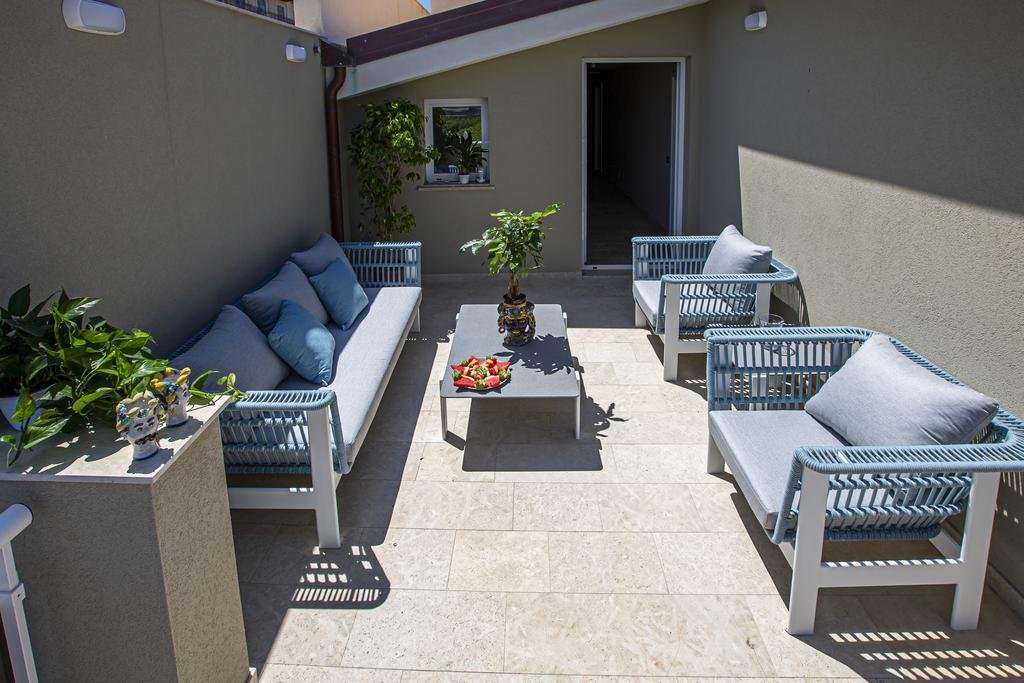 Foto 6 Hotel Simon Bolivar Noto, 05