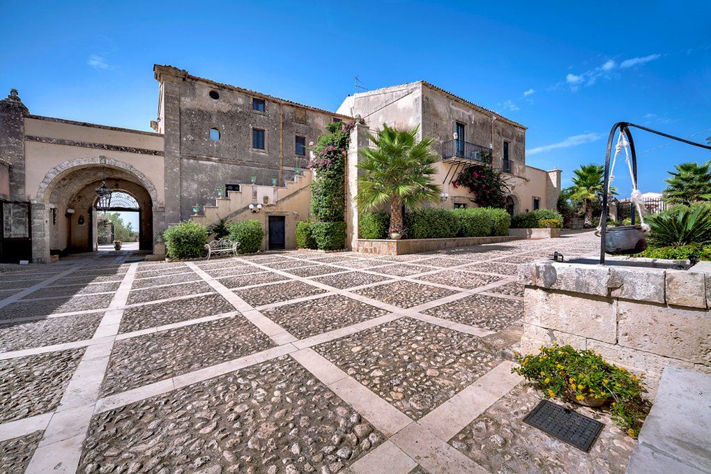 Foto 3 Hotel Villa Giulia Noto, 02