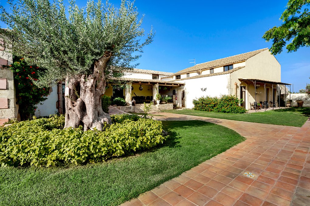 Foto 9 Hotel Villa Giulia Noto, 08