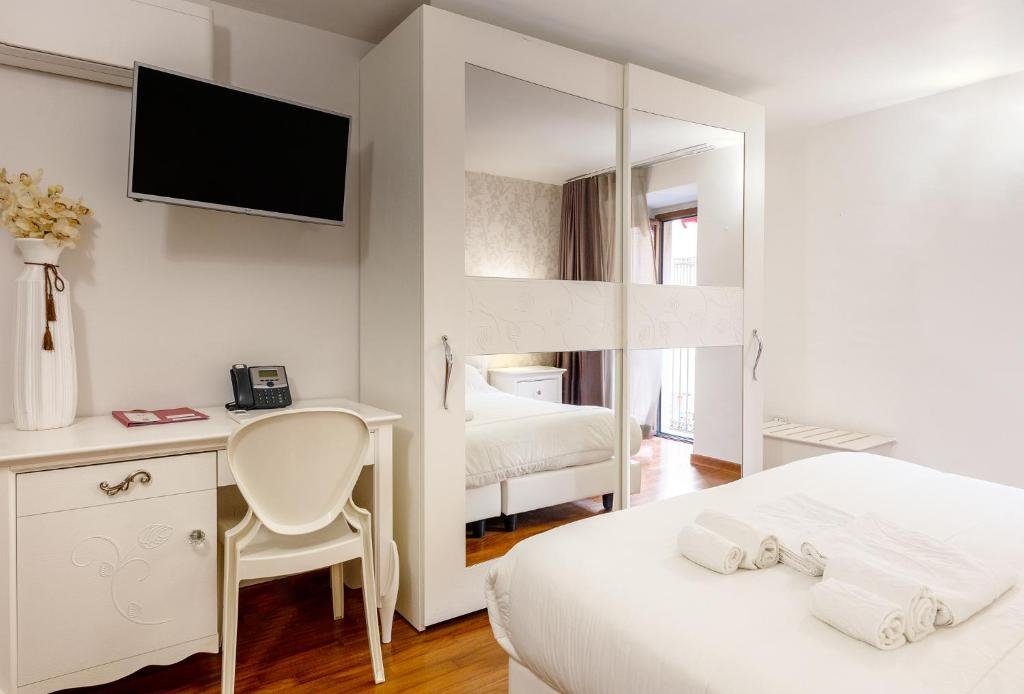 Foto 4 Porta Nazionale Dependance Noto, 03