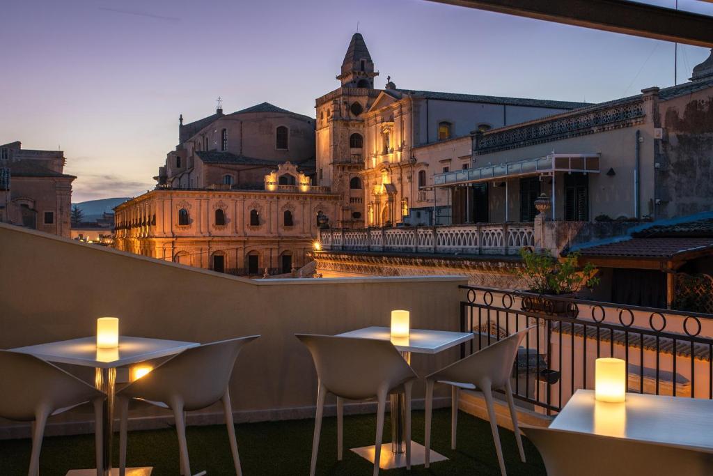 Noto, 01