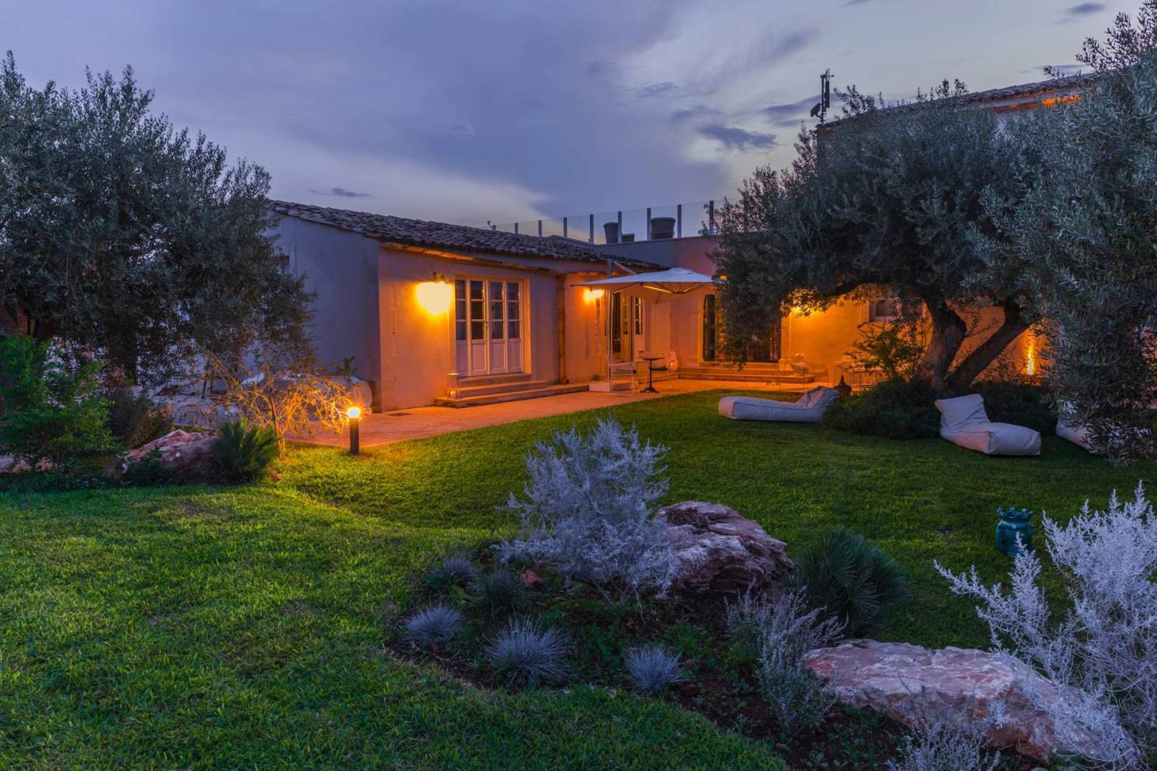 Foto 13 Zahir Country House Noto, 12