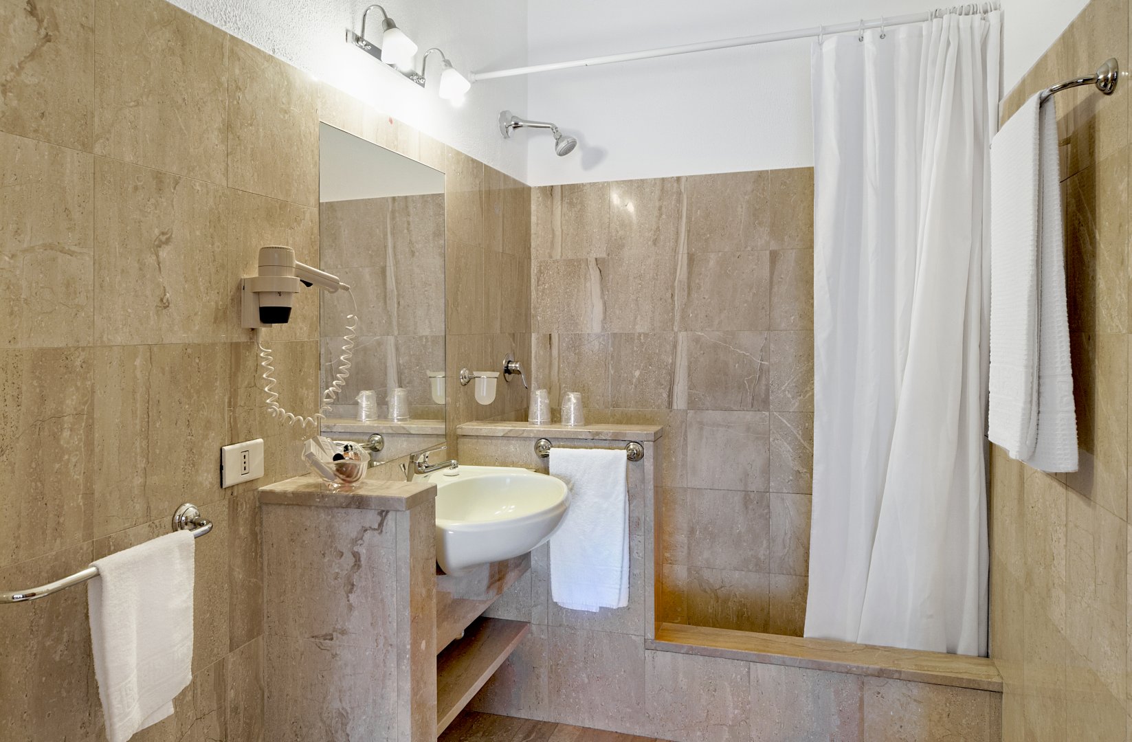 Foto 10 Colonna Palace Hotel Mediterraneo Olbia, 09