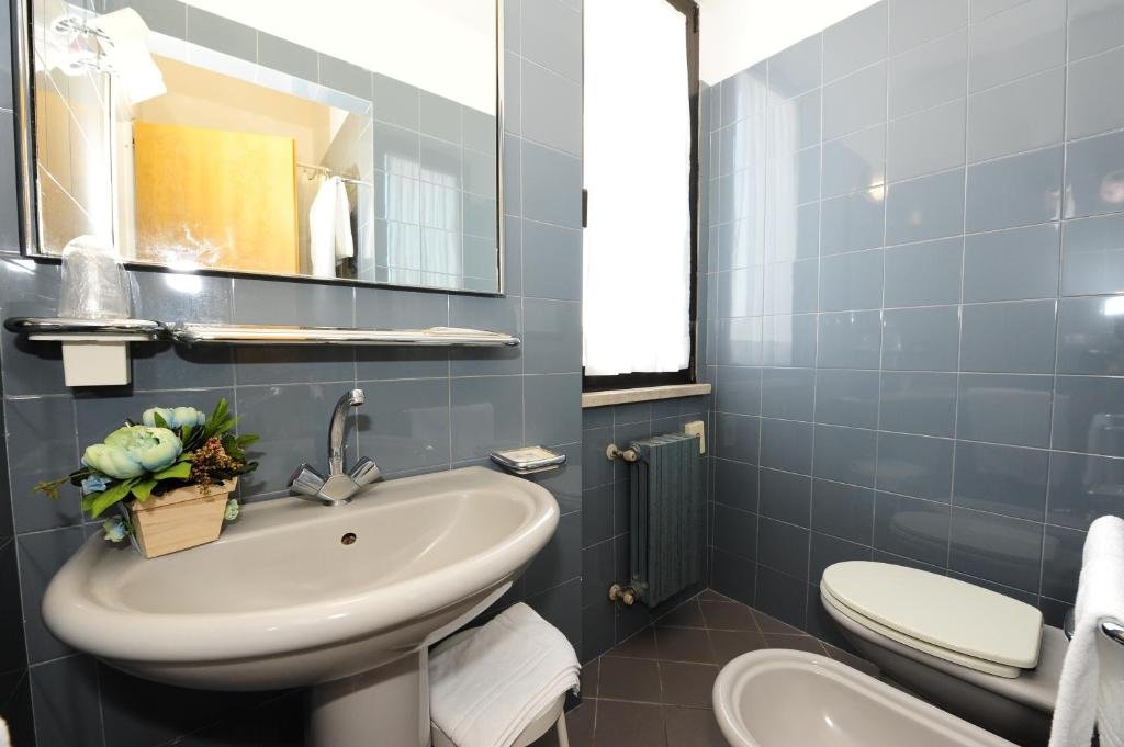 Foto 7 Hotel Kristall Orvieto, 06