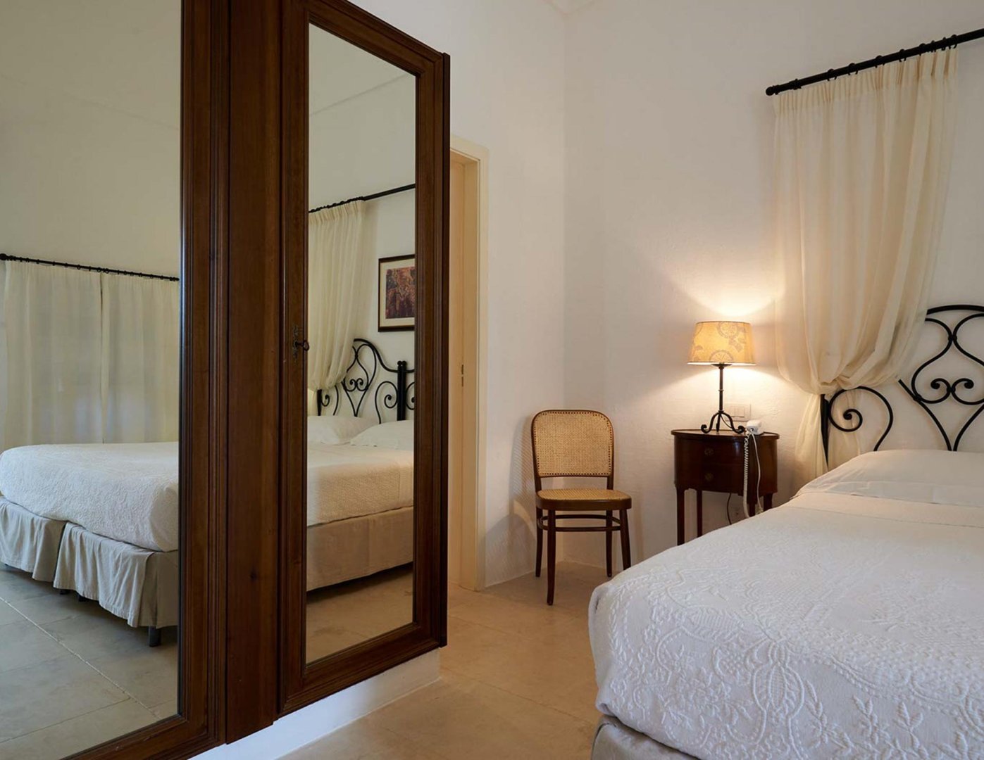 Foto 6 Masseria Le Carrube Ostuni, 05