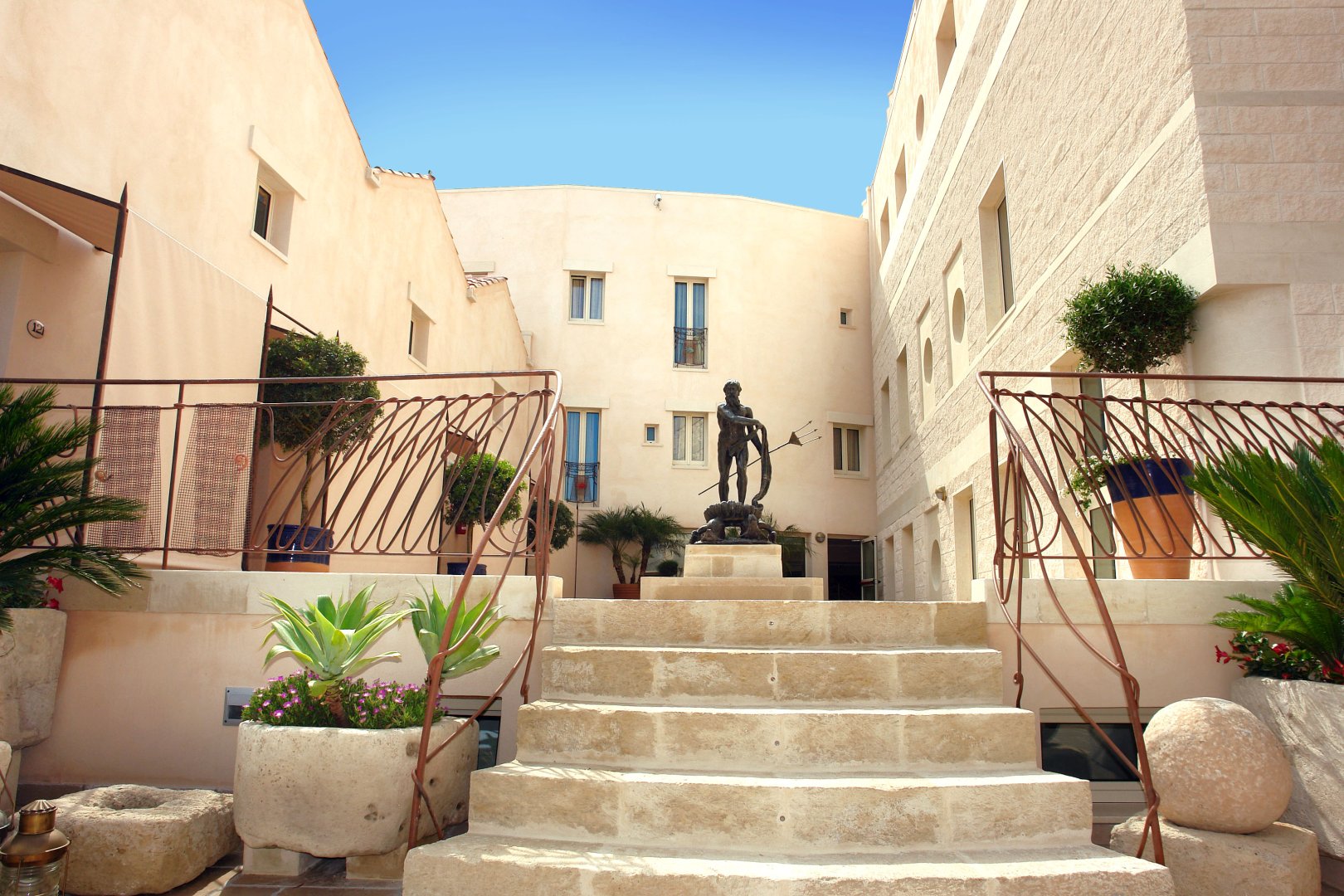 Foto 3 Corte di Nettuno Otranto, 02