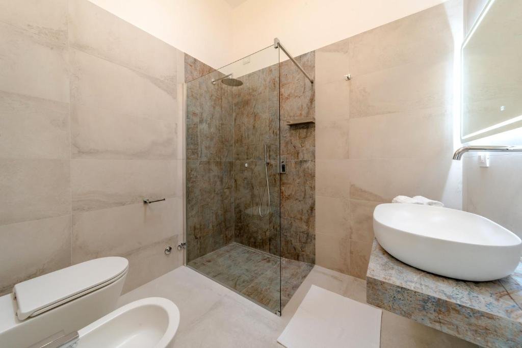 Otranto, 11