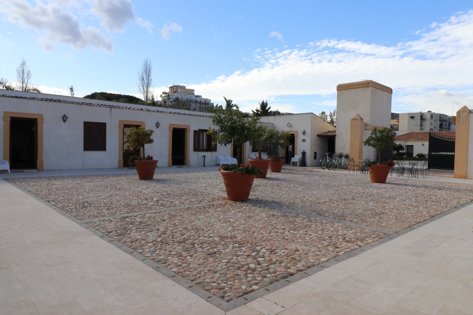 Foto 4 Villa Lampedusa Hotel & Residence Palermo, 03