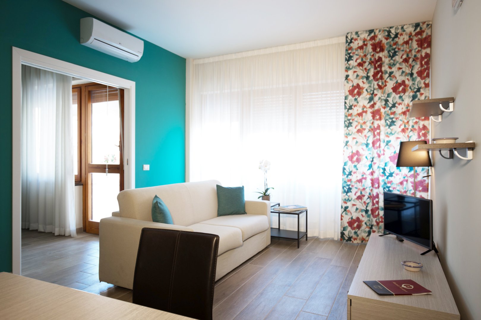 Foto 9 Marbela Apartments & Suites Palermo, 08